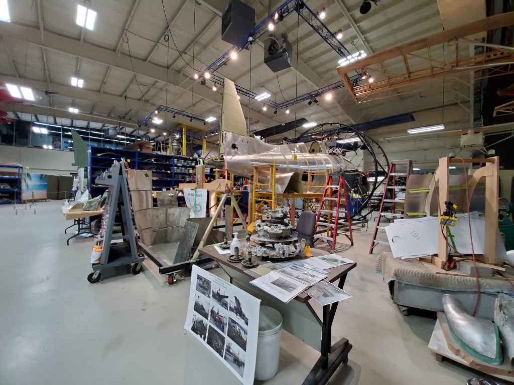 Cernys Journeys: Air Zoo Cernys Journeys: Air Zoo