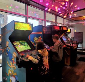 Cernys Journeys: LFG Gaming Bar Cernys Journeys: LFG Gaming Bar